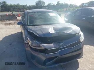 2019 Kia Rio S with VIN 3KPA24AB4KE172533, listed as a IAAI auction lot 41969814 with 76,271 mi miles. Bid and sale history available at carsss.com. Image 6.