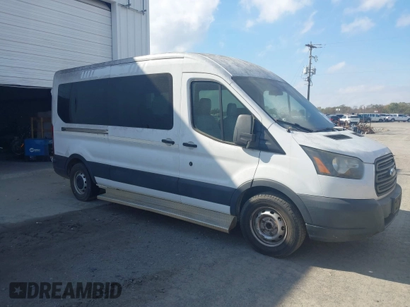 2016 Ford Transit XL z VIN 1FDZX2CM0GKB22459, wystawiony jako IAAI lot #40693295 z przebiegiem 302 216 mil mil oraz . Historia ofert i sprzedaży dostępna na DreamBid. Obrazek 13.
