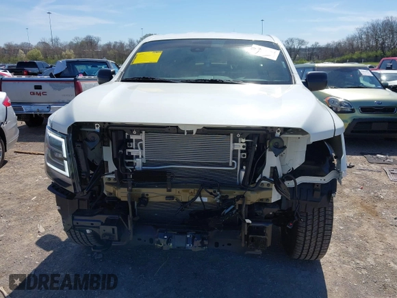 2024 Nissan Titan Pro-4X with VIN 1N6AA1EDXRN113731, listed as a IAAI auction lot 41821782 with 986 mi miles and . Bid and sale history available at DreamBid. Image 13.