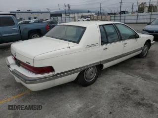 1993 Buick Roadmaster with VIN 1G4BN5377PR412501, listed as a Copart auction lot 55897325 with 76,408 mi miles and Clean Title. Bid and sale history available at DreamBid. Image 3.