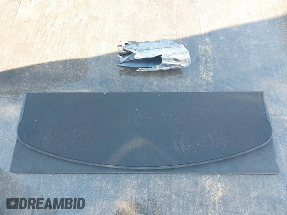 2022 Tesla Model S Plaid z VIN 5YJSA1E63NF483873, wystawiony jako IAAI lot #41204003 z przebiegiem 15 mil mil oraz . Historia ofert i sprzedaży dostępna na DreamBid. Obrazek 11.
