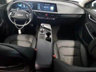 2023 Kia EV6 Wind with VIN KNDC34LA3P5610889, listed as a Copart auction lot 49080445 with 91,992 mi miles and Clean Title. Bid and sale history available at carsss.com. Image 8.