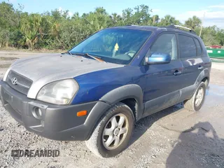 2005 Hyundai Tucson GLS with VIN KM8JN72D25U062364, listed as a IAAI auction lot 42247915 with 214,068 mi miles and . Bid and sale history available at DreamBid. Image 2.