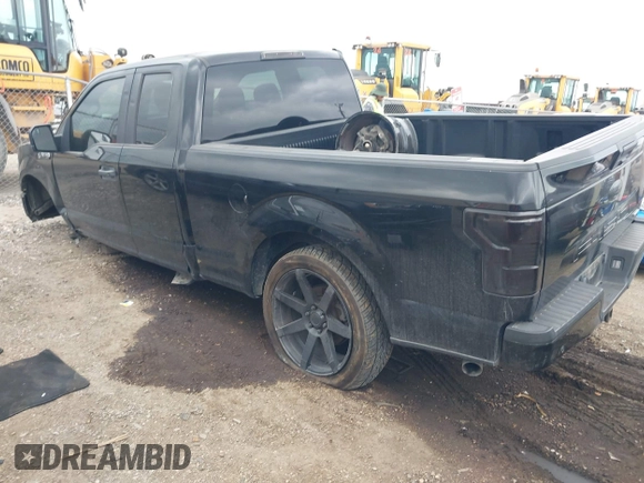 2018 Ford F-150 XL with VIN 1FTEX1EP1JKC22405, listed as a IAAI auction lot 42143837 with 111,597 mi miles and . Bid and sale history available at DreamBid. Image 3.