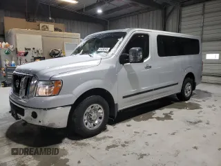 2020 Nissan NV 3500 HD SL z VIN 5BZAF0AA9LN851005, wystawiony jako Copart lot #41430345 z przebiegiem 80 342 mil mil oraz Szkody całkowita. Historia ofert i sprzedaży dostępna na DreamBid. Obrazek 1.