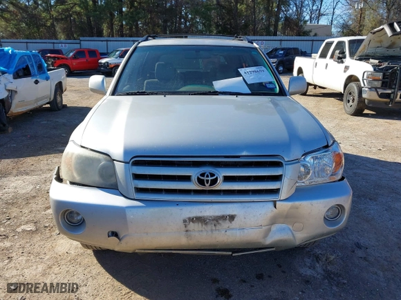 2007 Toyota Highlander w/3rd Row with VIN JTEDP21A070127160, listed as a IAAI auction lot 41298659 with 217,761 mi miles. Bid and sale history available at carsss.com. Image 6.