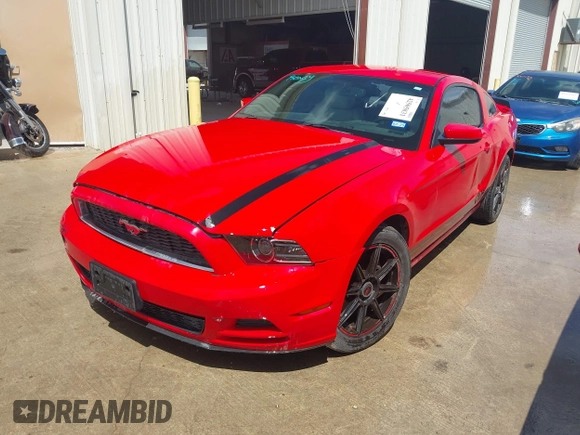 2014 Ford Mustang V6 with VIN 1ZVBP8AM1E5201949, listed as a IAAI auction lot 42505831 with 150,236 mi miles and . Bid and sale history available at DreamBid. Image 17.