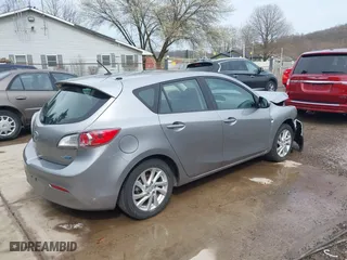 2012 Mazda Mazda3 i Touring with VIN JM1BL1L81C1588481, listed as a IAAI auction lot 41918702 with 189,344 mi miles. Bid and sale history available at carsss.com. Image 4.