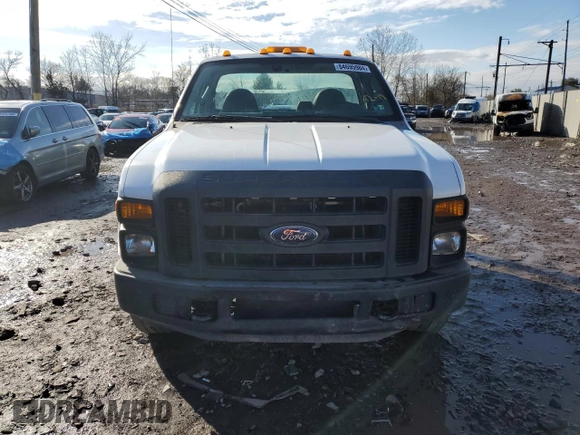 2008 Ford F-350 XL with VIN 1FDSF34558EC09372, listed as a Copart auction lot 84695984 with Not Provided miles and Clean Title. Bid and sale history available at DreamBid. Image 5.
