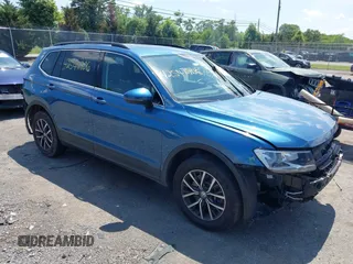 2019 Volkswagen Tiguan SE с VIN 3VV2B7AX0KM130918, выставлен на аукционе IAAI как лот 42547906 с пробегом 22 230 миль миль и . История ставок и продаж доступна на DreamBid. Изображение 1.