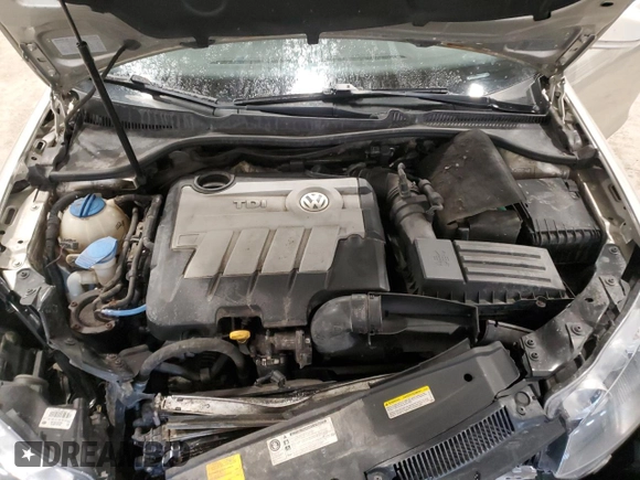 2014 Volkswagen Jetta SportWagen TDI with VIN 3VWML7AJ4EM626371, listed as a Copart auction lot 48139275 with 170,204 mi miles and Salvage Title. Bid and sale history available at carsss.com. Image 12.