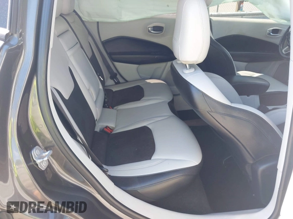 2018 Jeep Compass Altitude with VIN 3C4NJCBB1JT461649, listed as a IAAI auction lot 42206406 with 75,464 mi miles and . Bid and sale history available at DreamBid. Image 8.