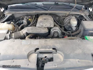 2006 Chevrolet Silverado 1500 LT2 with VIN 2GCEK13T961174495, listed as a IAAI auction lot 41862674 with 170,410 mi miles. Bid and sale history available at carsss.com. Image 10.