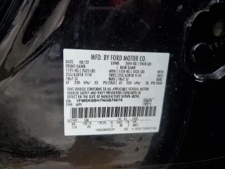 2022 Ford Explorer with VIN 1FMSK8BH7NGB79670, listed as a Copart auction lot 49423615 with 30,559 mi miles and Salvage title. Bid and sale history available at DreamBid. Image 14.