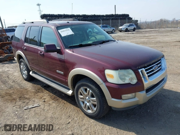 2006 Ford Explorer Eddie Bauer with VIN 1FMEU74E76UB52265, listed as a IAAI auction lot 41813542 with 135,773 mi miles. Bid and sale history available at carsss.com. Image 1.
