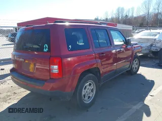 2014 Jeep Patriot Sport with VIN 1C4NJPBA5ED689986, listed as a IAAI auction lot 41701397 with 155,242 mi miles and . Bid and sale history available at carsss.com. Image 4.