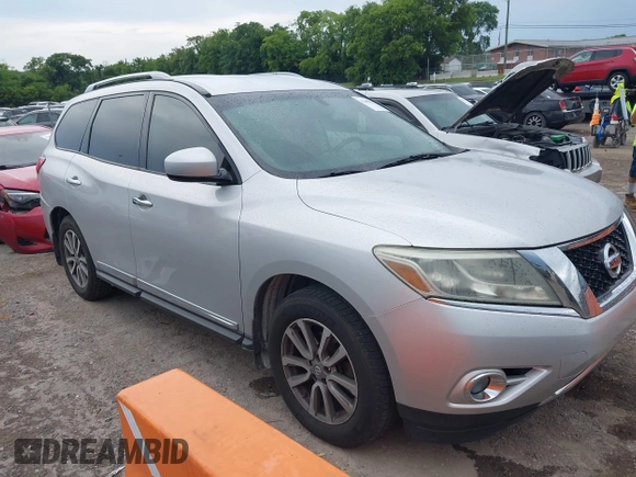 2014 Nissan Pathfinder Platinum with VIN 5N1AR2MNXEC686335, listed as a IAAI auction lot 42609936 with 180,720 mi miles and . Bid and sale history available at DreamBid. Image 1.