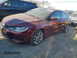 2015 Chrysler 200 S with VIN 1C3CCCBB4FN725976, listed as a Copart auction lot 89292485 with 150,272 mi miles and Salvage Title. Bid and sale history available at carsss.com. Image 1.