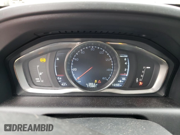 2016 Volvo XC60 T5 Drive-E Premier with VIN YV440MDK5G2895727, listed as a Copart auction lot 44929125 with 173,961 mi miles and Salvage Title. Bid and sale history available at carsss.com. Image 9.