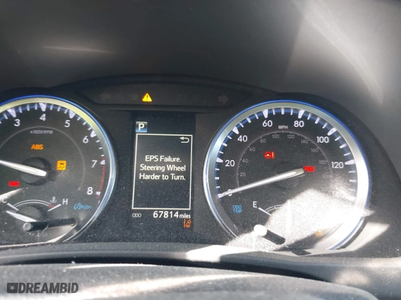 2019 Toyota Highlander SE with VIN 5TDJZRFH1KS603437, listed as a IAAI auction lot 41748341 with 67,814 mi miles. Bid and sale history available at carsss.com. Image 7.