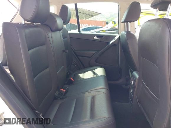 2017 Volkswagen Tiguan Wolfsburg Edition с VIN WVGRV7AX1HW500816, выставлен на аукционе IAAI как лот 42167262 с пробегом 127 636 миль миль и . История ставок и продаж доступна на DreamBid. Изображение 8.