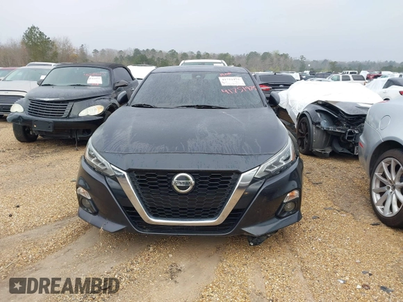 2019 Nissan Altima 2.5 Platinum with VIN 1N4BL4FV2KC113644, listed as a IAAI auction lot 41751975 with 125,617 mi miles. Bid and sale history available at carsss.com. Image 12.