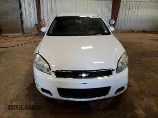 2016 Chevrolet Impala Police Police z VIN 2G1WD5E34G1155012, wystawiony jako Copart lot #56284465 z przebiegiem 130 649 mil mil oraz Tytuł czysty. Historia ofert i sprzedaży dostępna na DreamBid. Obrazek 5.