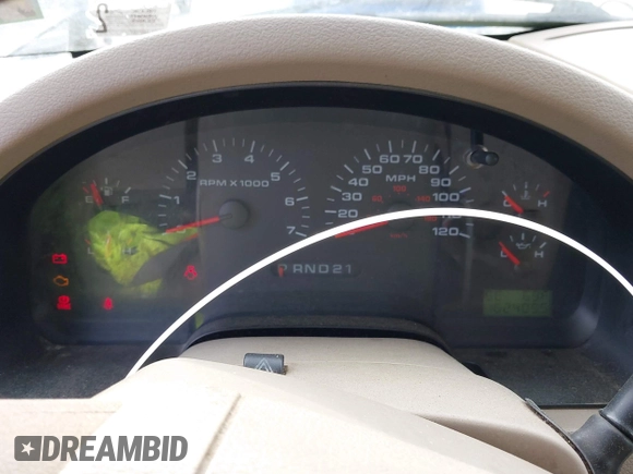 2005 Ford F-150 XLT with VIN 1FTPX14555NA51705, listed as a IAAI auction lot 42098365 with 162,409 mi miles. Bid and sale history available at carsss.com. Image 7.