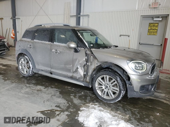 2017 MINI Countryman Cooper S with VIN WMZYT5C37H3B66882, listed as a Copart auction lot 45232525 with 87,094 mi miles and Salvage title. Bid and sale history available at DreamBid. Image 4.