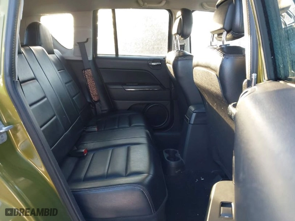 2012 Jeep Compass Limited with VIN 1C4NJCCB0CD555111, listed as a IAAI auction lot 41622511 with 156,591 mi miles. Bid and sale history available at carsss.com. Image 8.