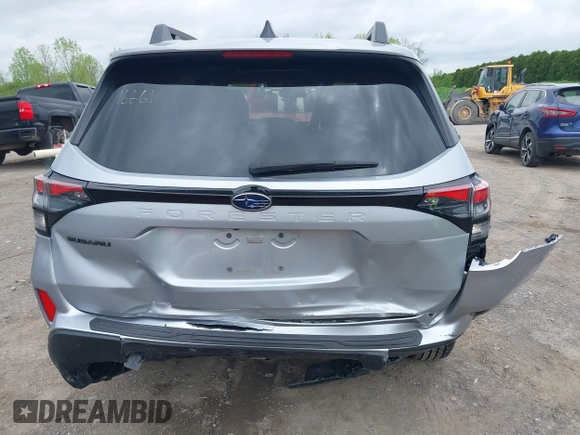 2025 Subaru Forester Premium z VIN JF2SLDDC1SH441525, wystawiony jako IAAI lot #42276340 z przebiegiem 6 389 mil mil oraz . Historia ofert i sprzedaży dostępna na DreamBid. Obrazek 19.