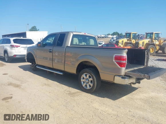 2013 Ford F-150 XL with VIN 1FTEX1CMXDFC62133, listed as a IAAI auction lot 42567537 with 132,668 mi miles and . Bid and sale history available at DreamBid. Image 3.