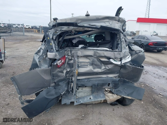 2019 Chevrolet Traverse LT Cloth with VIN 1GNEVGKW9KJ208058, listed as a IAAI auction lot 41265791 with 86,860 mi miles. Bid and sale history available at carsss.com. Image 17.