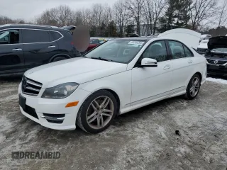 2014 Mercedes-Benz C-Class C 300 Sport with VIN WDDGF8AB0EA953262, listed as a Copart auction lot 43249295 with 79,700 mi miles and Clean Title. Bid and sale history available at carsss.com. Image 1.