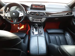 2020 BMW 7 Series 750i xDrive with VIN WBA7U2C01LBX84754, listed as a Copart auction lot 49565853 with 32,859 mi miles. Bid and sale history available at carsss.com. Image 9.