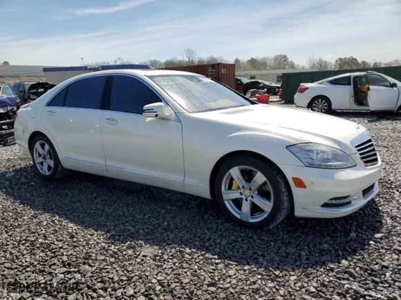2012 Mercedes-Benz S-Class S 550 with VIN WDDNG7DB5CA467845, listed as a Copart auction lot 50801425 with 89,807 mi miles and Salvage Title. Bid and sale history available at carsss.com. Image 4.