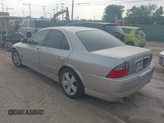 2006 Lincoln LS Sport z VIN 1LNFM87A86Y639907, wystawiony jako IAAI lot #42273549 z przebiegiem 219 664 mil mil oraz . Historia ofert i sprzedaży dostępna na DreamBid. Obrazek 3.