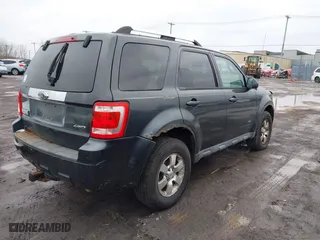2009 Ford Escape Limited with VIN 1FMCU94G49KC50139, listed as a IAAI auction lot 41748414 with 176,919 mi miles. Bid and sale history available at carsss.com. Image 4.