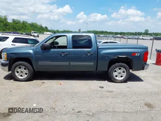 2012 Chevrolet Silverado 1500 LT with VIN 1GCPKSE72CF206352, listed as a IAAI auction lot 42114098 with 162,317 mi miles and . Bid and sale history available at DreamBid. Image 14.