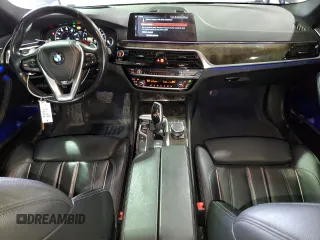 2018 BMW 5 Series 530i xDrive with VIN WBAJA7C5XJG907832, listed as a Copart auction lot 43753535 with 83,937 mi miles and Clean Title. Bid and sale history available at carsss.com. Image 8.