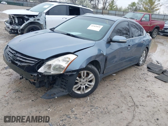 2012 Nissan Altima 2.5 S with VIN 1N4AL2AP3CN404443, listed as a IAAI auction lot 41965031 with 121,613 mi miles. Bid and sale history available at carsss.com. Image 17.