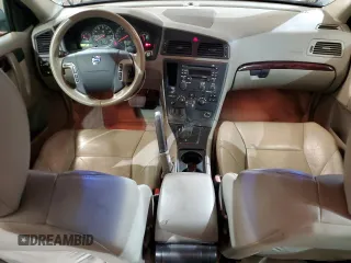 2004 Volvo V70 с VIN YV1SJ59H842437261, выставлен на аукционе Copart как лот 41640795 с пробегом 162 716 миль миль и Списание • Salvage title. История ставок и продаж доступна на DreamBid. Изображение 8.