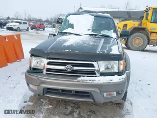 2000 Toyota 4Runner Limited with VIN JT3HN87R9Y0272795, listed as a IAAI auction lot 41370767 with 234,892 mi miles. Bid and sale history available at carsss.com. Image 13.