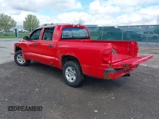 2006 Dodge Dakota SLT with VIN 1D7HW48N66S639608, listed as a IAAI auction lot 42201208 with 145,303 mi miles and . Bid and sale history available at carsss.com. Image 3.