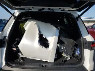 2025 Lexus TX 350 с VIN 5TDAAAB63SS021692, выставлен на аукционе Copart как лот 55786175 с пробегом 1 847 миль миль и Списание • Salvage title. История ставок и продаж доступна на DreamBid. Изображение 13.
