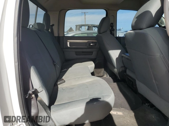 2017 Ram 1500 SLT z VIN 1C6RR6TT8HS768922, wystawiony jako Copart lot #85734064 z przebiegiem 117 377 mil mil oraz Czysty tytuł • Clean title. Historia ofert i sprzedaży dostępna na DreamBid. Obrazek 10.