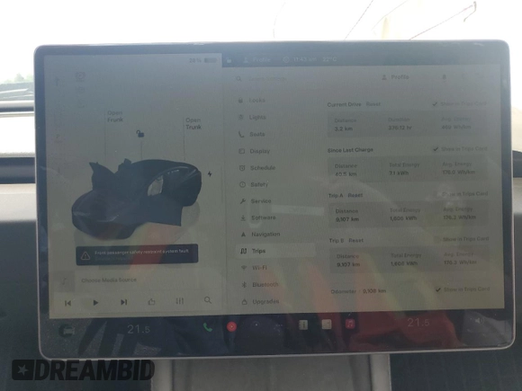 2025 Tesla Model 3 Long Range with VIN 5YJ3E1EB6SF923974, listed as a Copart auction lot 57059495 with 9,108 mi miles and Salvage title. Bid and sale history available at DreamBid. Image 9.