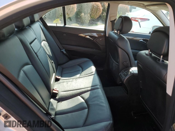 2008 Mercedes-Benz E 350 Luxury z VIN WDBUF87X08B205611, wystawiony jako Copart lot #52583385 z przebiegiem 158 270 mil mil oraz Nie do naprawy • Non repairable. Historia ofert i sprzedaży dostępna na DreamBid. Obrazek 10.