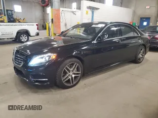 2015 Mercedes-Benz S 550 z VIN WDDUG8FB3FA126799, wystawiony jako Copart lot #57957295 z przebiegiem 130 510 mil mil oraz Szkody całkowita. Historia ofert i sprzedaży dostępna na DreamBid. Obrazek 1.
