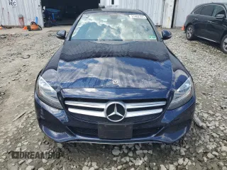 2018 Mercedes-Benz C 300 с VIN 55SWF4KB2JU281119, выставлен на аукционе Copart как лот 61462405 с пробегом 47 381 миль миль и Списание • Salvage title. История ставок и продаж доступна на DreamBid. Изображение 5.